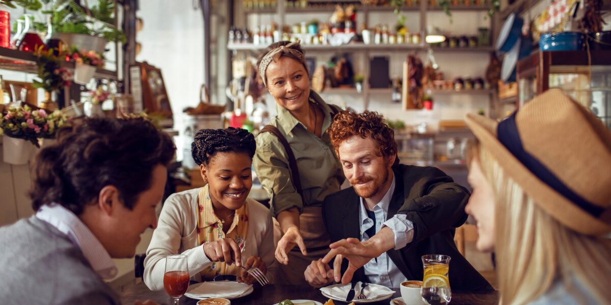 Featured image for “Restaurateur – Seamless Dining Through Perfect Coordination”